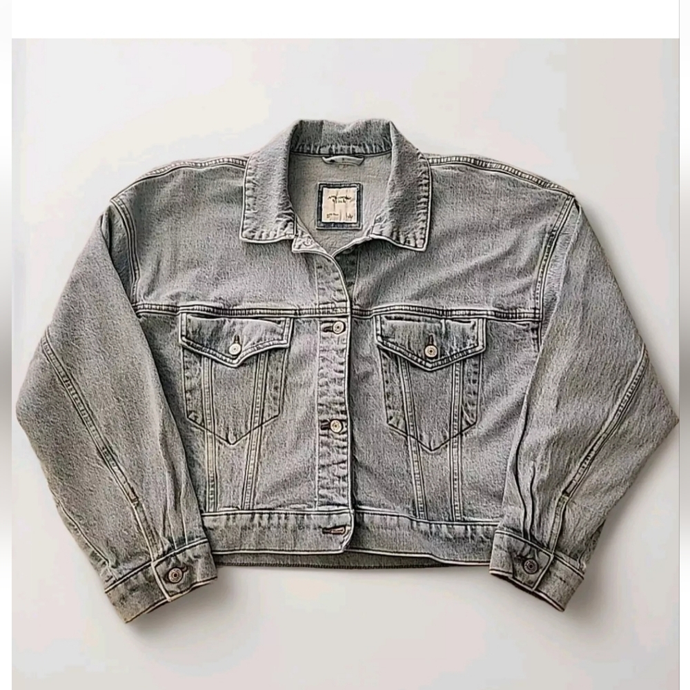 Abercrombie & Fitch Jean Jacket in Size L - Jacket Length Is Short, Regular Fit